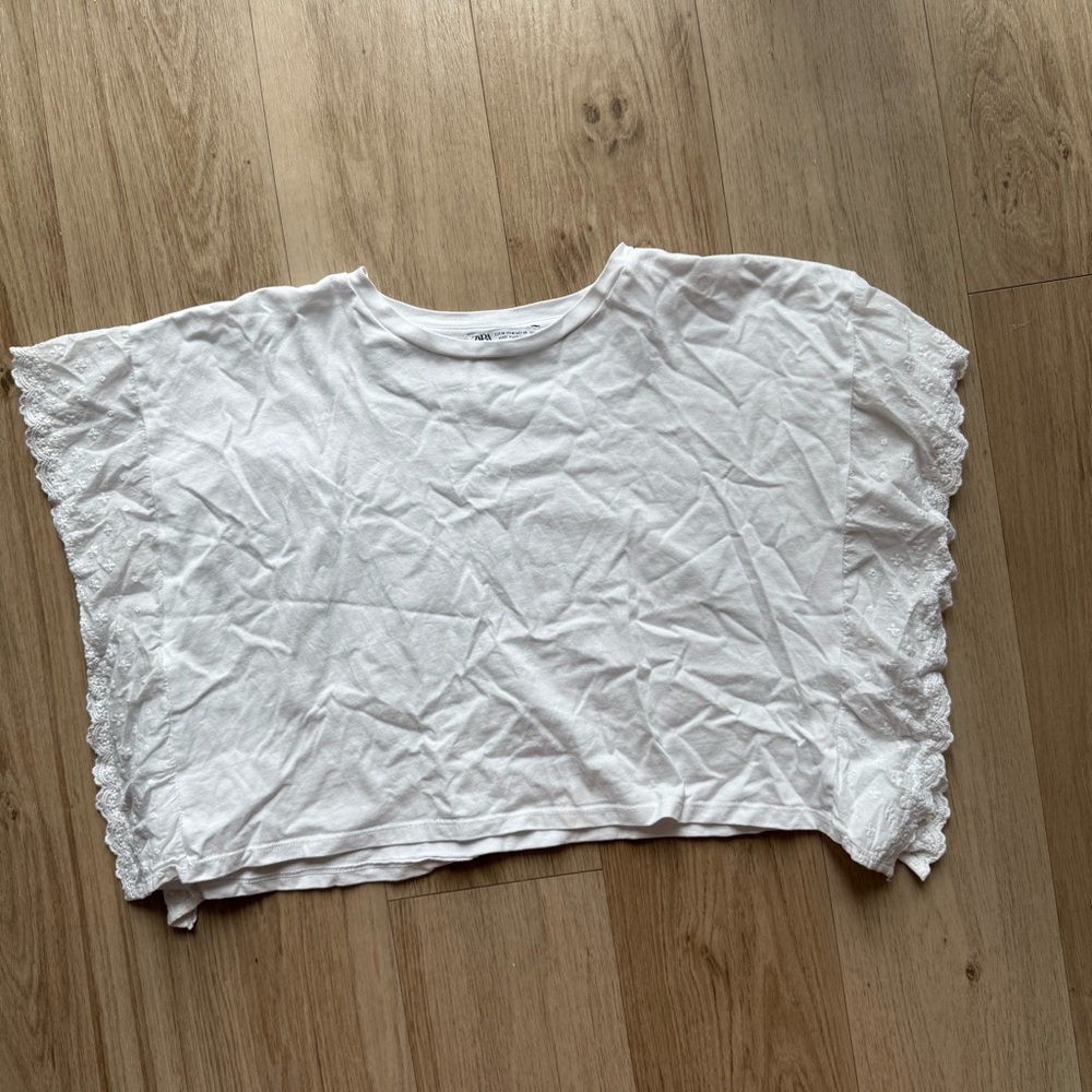 Zara White Crop Top with Lace Trim